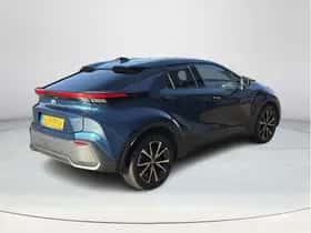 Toyota C-HR (2025) thumbnail 6
