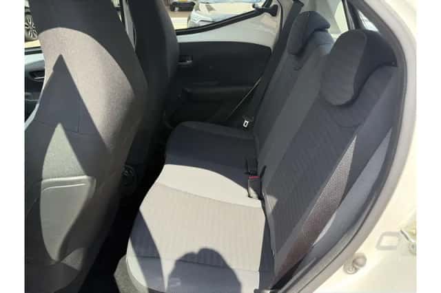 Toyota Aygo (2020) thumbnail 2