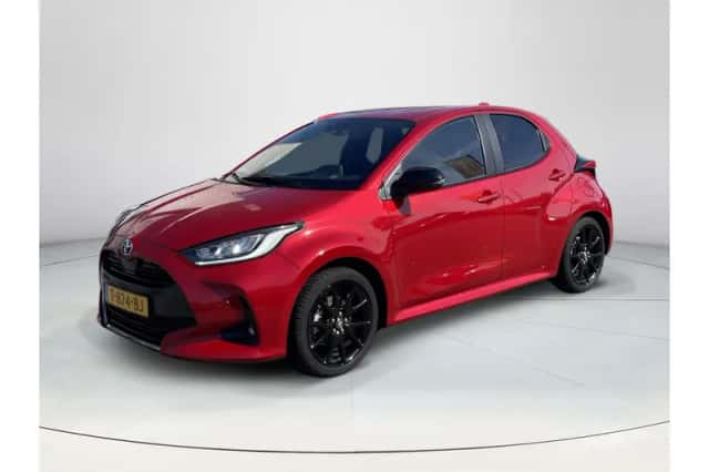 Toyota Yaris (2023) thumbnail 1