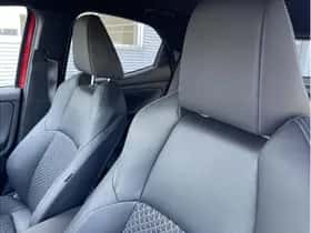 Toyota Yaris (2023) thumbnail 12