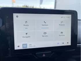 Toyota Yaris (2023) thumbnail 17