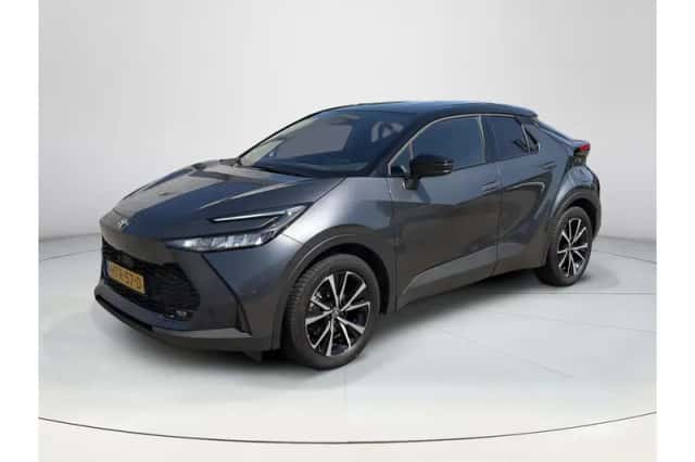 Toyota C-HR (2025) thumbnail 1