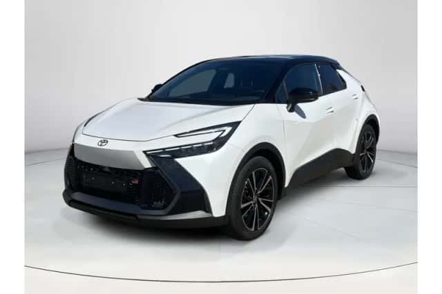 Toyota C-HR (2025) thumbnail 1