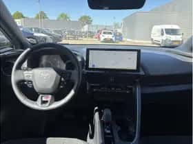 Toyota C-HR (2025) thumbnail 16