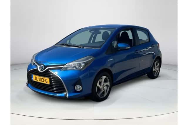 Toyota Yaris (2016) thumbnail 1