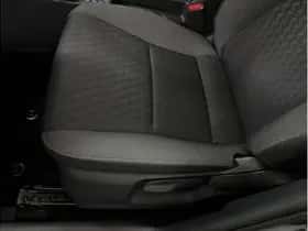 Toyota Yaris (2023) thumbnail 14