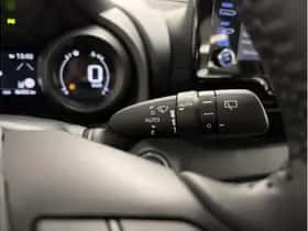 Toyota Yaris (2023) thumbnail 21