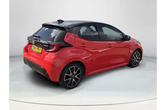 Toyota Yaris (2021) thumbnail 5