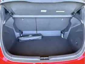 Toyota Yaris (2021) thumbnail 9