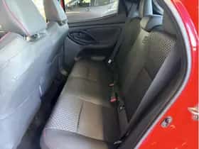 Toyota Yaris (2021) thumbnail 10