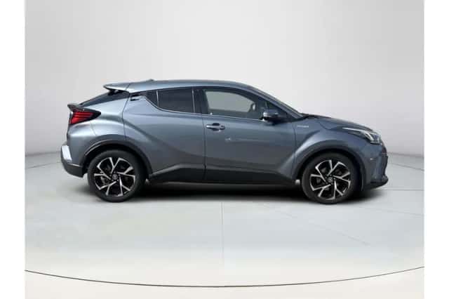 Toyota C-HR (2020) thumbnail 6
