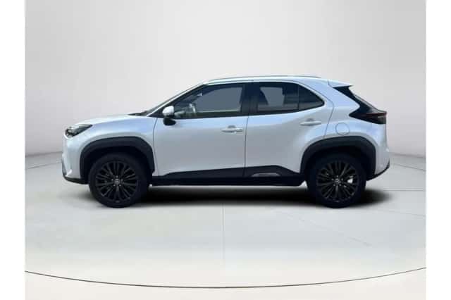 Toyota Yaris Cross (2022) thumbnail 2