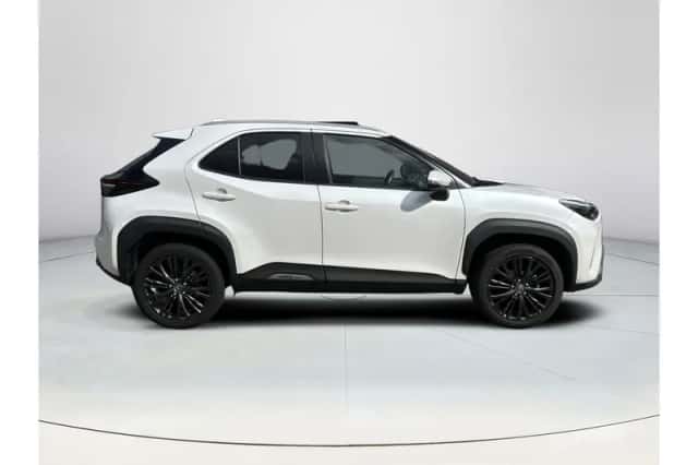 Toyota Yaris Cross (2022) thumbnail 6
