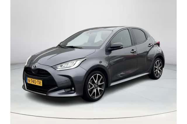 Toyota Yaris (2022) thumbnail 1