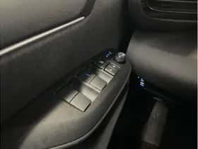 Toyota Yaris (2022) thumbnail 20