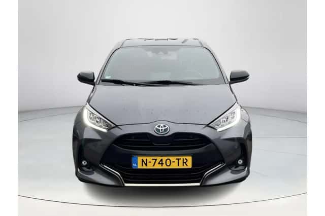 Toyota Yaris (2022) thumbnail 6