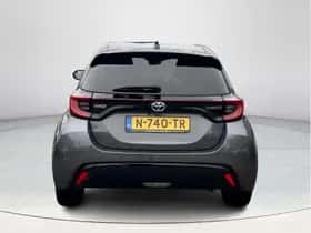 Toyota Yaris (2022) thumbnail 9