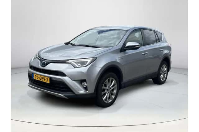 Toyota RAV4 (2017) thumbnail 1
