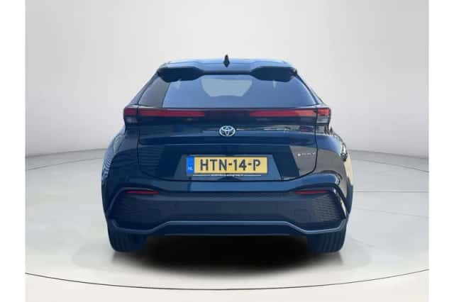 Toyota C-HR (2025) thumbnail 4