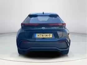 Toyota C-HR (2025) thumbnail 5