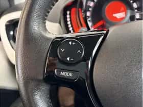 Toyota Aygo (2019) thumbnail 18