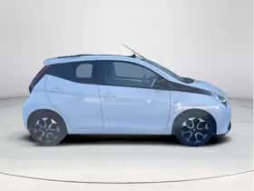 Toyota Aygo (2019) thumbnail 6