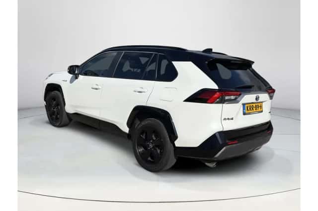 Toyota RAV4 (2020) thumbnail 3