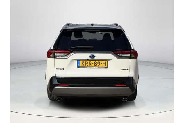 Toyota RAV4 (2020) thumbnail 4