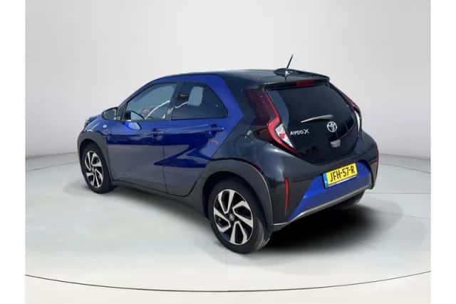 Toyota Aygo X (2023) thumbnail 3