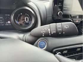 Toyota Yaris (2022) thumbnail 20