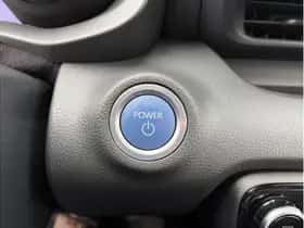 Toyota Yaris (2022) thumbnail 28