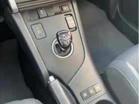 Toyota Auris (2016) thumbnail 20