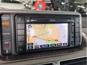 Toyota IQ (2011) thumbnail 11