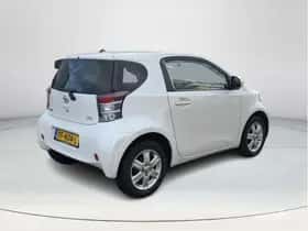 Toyota IQ (2011) thumbnail 5