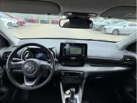 Toyota Yaris (2021) thumbnail 14