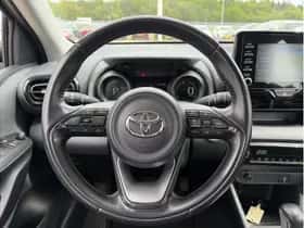Toyota Yaris (2021) thumbnail 15