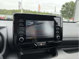 Toyota Yaris (2021) thumbnail 21
