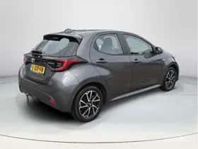 Toyota Yaris (2021) thumbnail 5