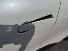 Toyota C-HR (2025) thumbnail 10