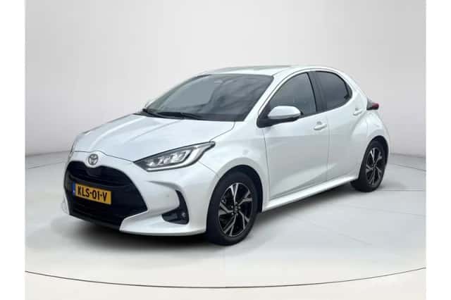 Toyota Yaris (2025) thumbnail 1