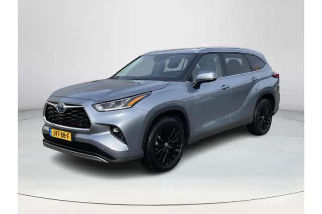 Toyota Highlander (2024) thumbnail 1