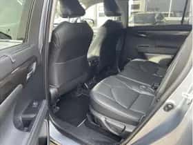 Toyota Highlander (2024) thumbnail 12