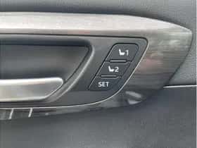 Toyota Highlander (2024) thumbnail 23