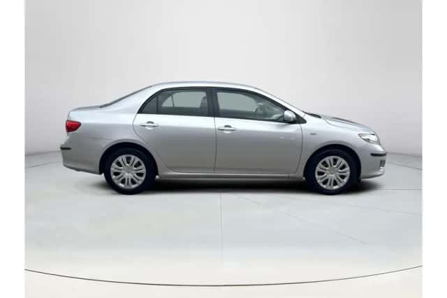 Toyota Corolla (2008) thumbnail 6