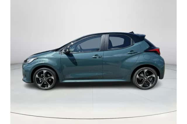 Toyota Yaris (2025) thumbnail 2