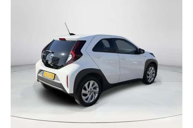 Toyota Aygo X (2022) thumbnail 5