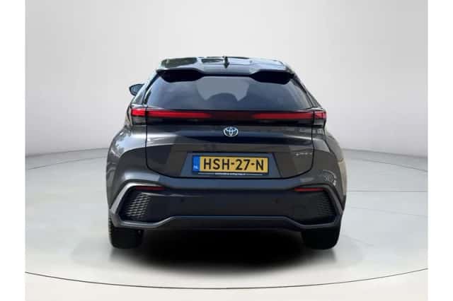 Toyota C-HR (2025) thumbnail 4