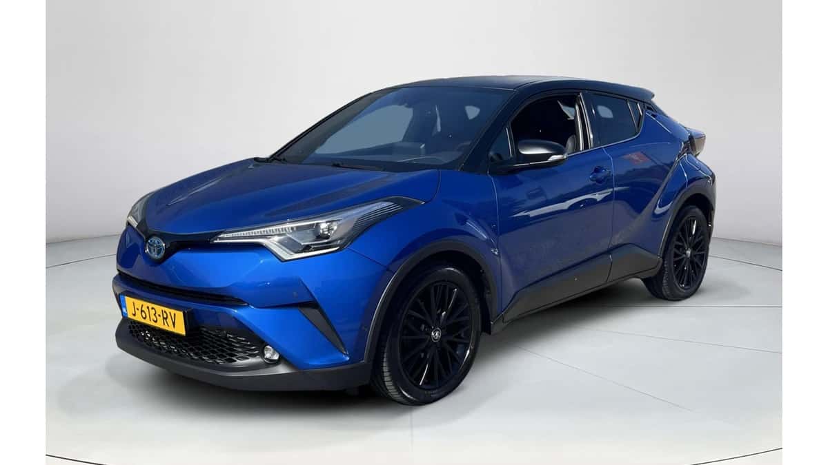 Toyota C-HR (2017) — foto 1