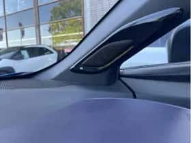 Toyota C-HR (2017) thumbnail 20