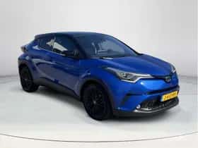 Toyota C-HR (2017) thumbnail 8
